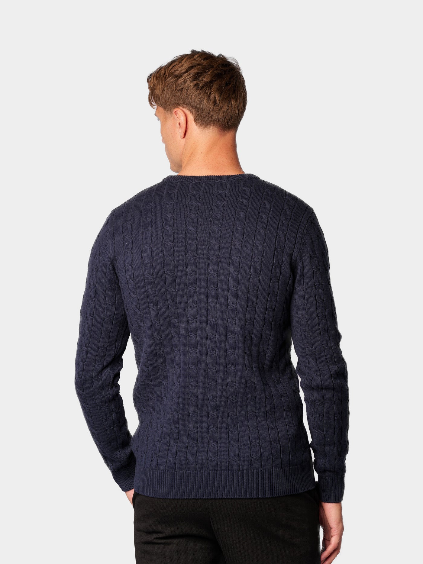 OXFORD CABLE SWEATER