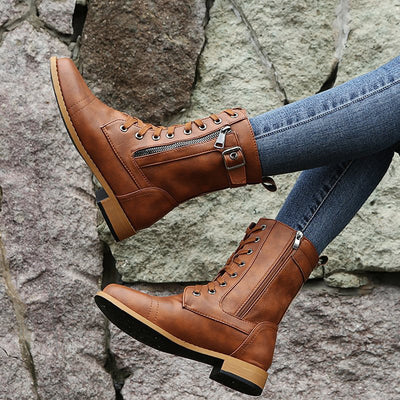 ISABELLA CLASSIC LACE-UP BOOTS